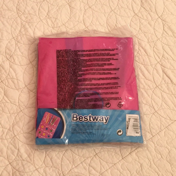 NWT Fashion Lounge - Picture 2 of 3